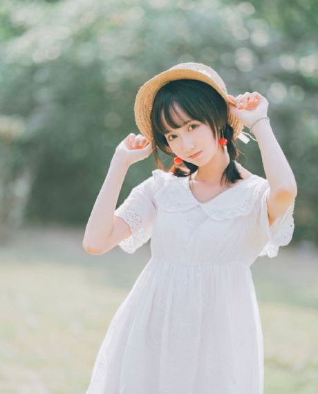 禁止的爱善良的小姨子_十万网红美女美酱