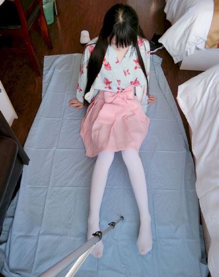 醉酒的女大学生_BT种子下载